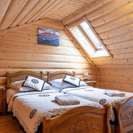 Lesny Dwor Bed & Breakfast Murzasichle Bagian luar foto