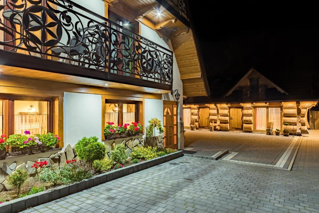 Lesny Dwor Bed & Breakfast Murzasichle Bagian luar foto