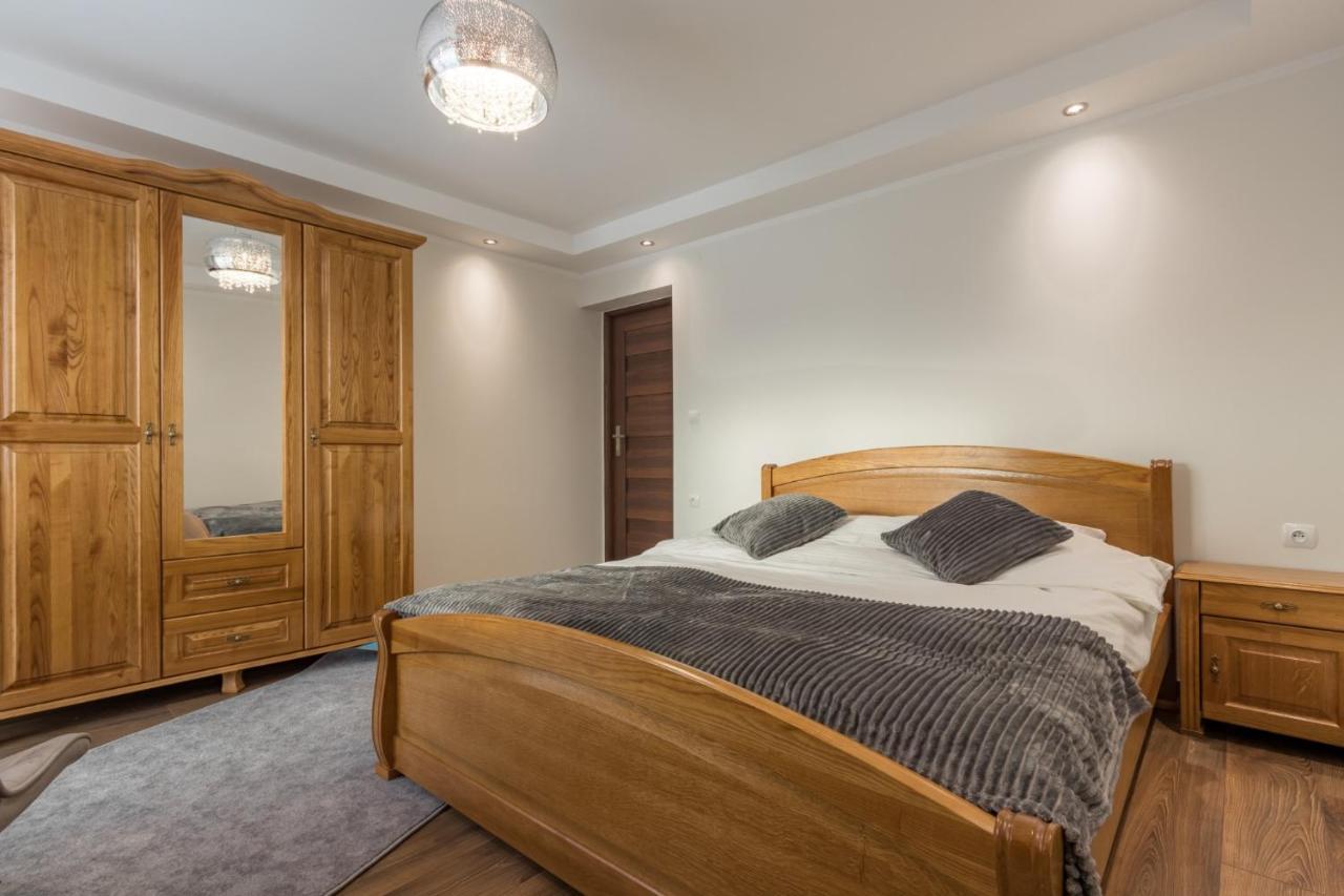 Lesny Dwor Bed & Breakfast Murzasichle Bagian luar foto