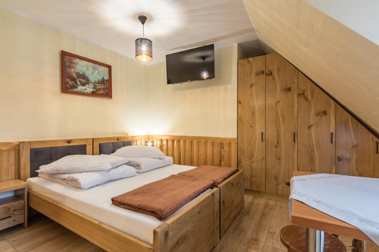 Lesny Dwor Bed & Breakfast Murzasichle Bagian luar foto