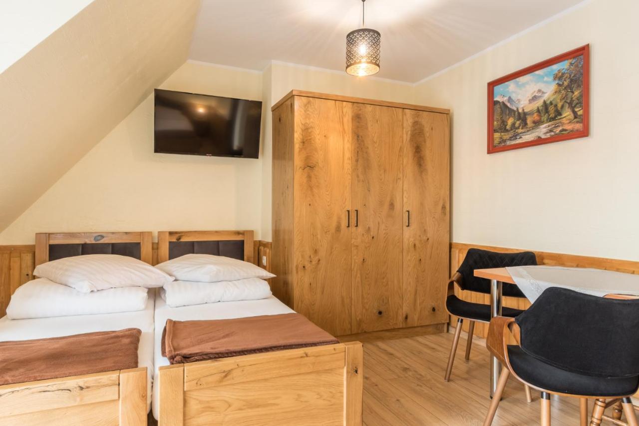 Lesny Dwor Bed & Breakfast Murzasichle Bagian luar foto